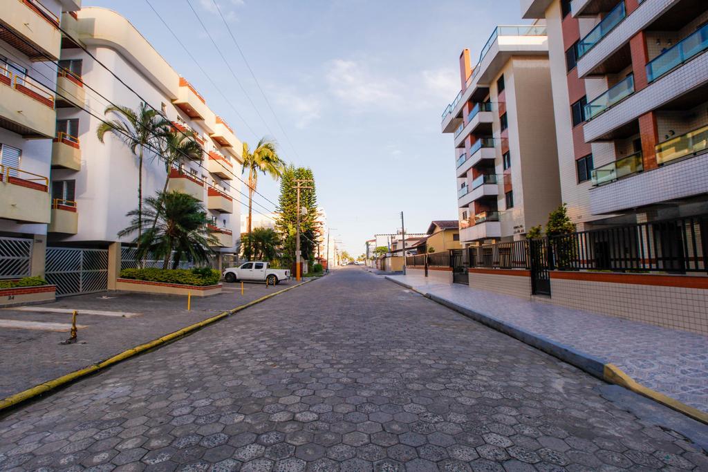 Edificio Ximenes II Apartman Ubatuba Kültér fotó