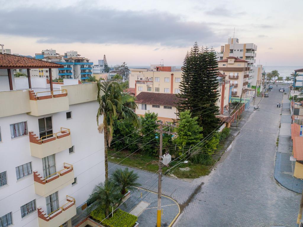 Edificio Ximenes II Apartman Ubatuba Kültér fotó